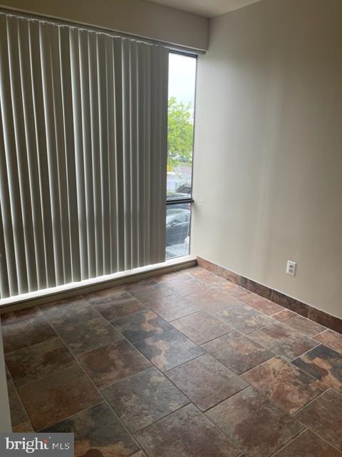2875 Towerview Rd #2nd Floor Suite Property Photo 41