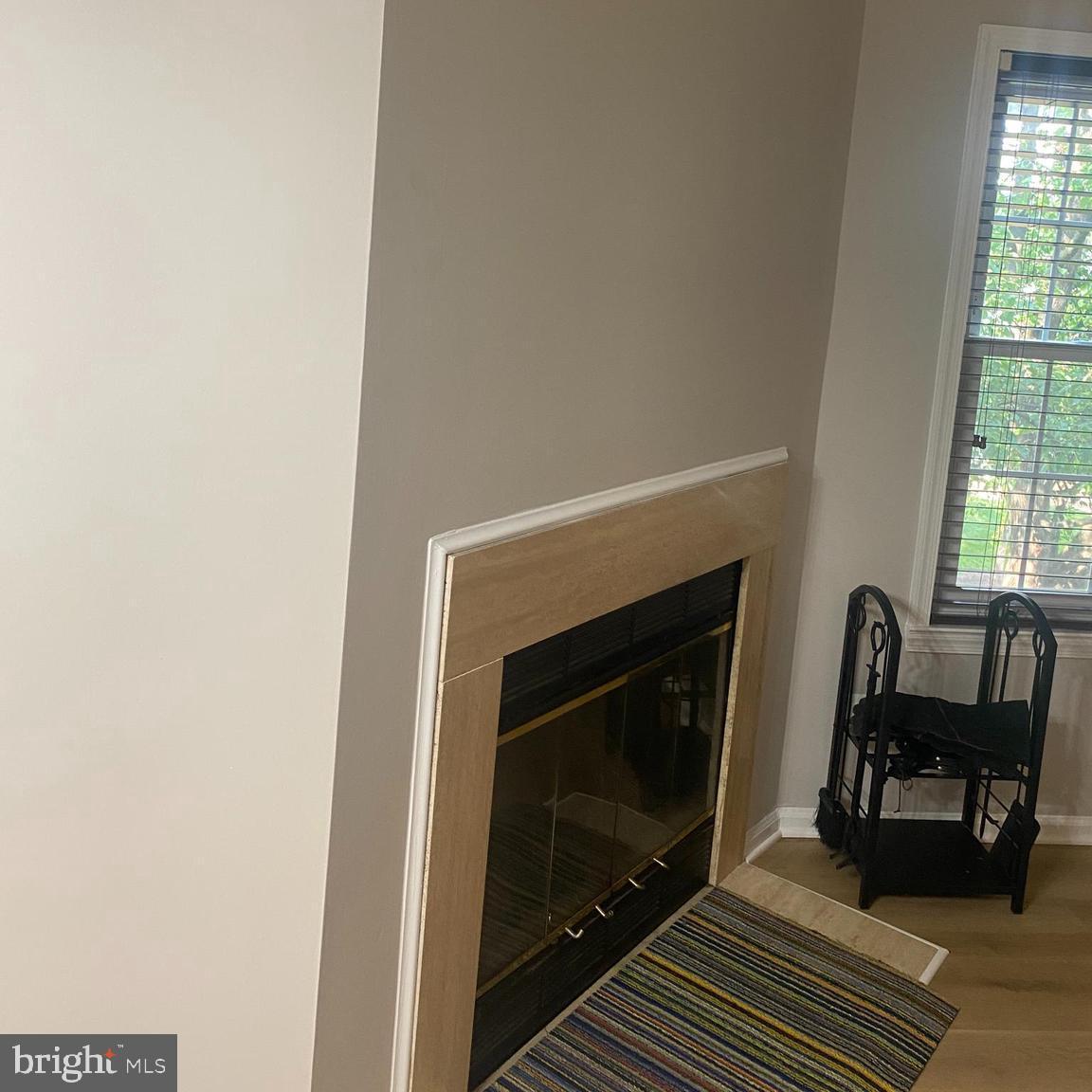 12896 Grays Pointe Rd #12896b Property Photo 3