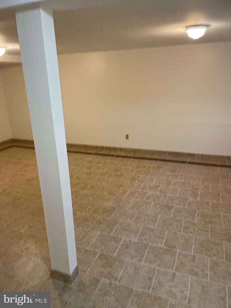 1557 Bruton Ct Property Photo 11