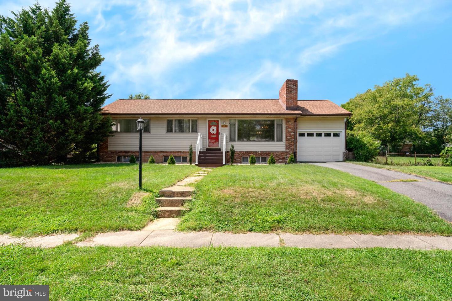 3908 MELVERN PL
