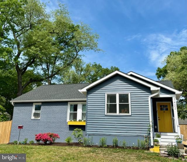 7422 GENE ST Property Photo 1