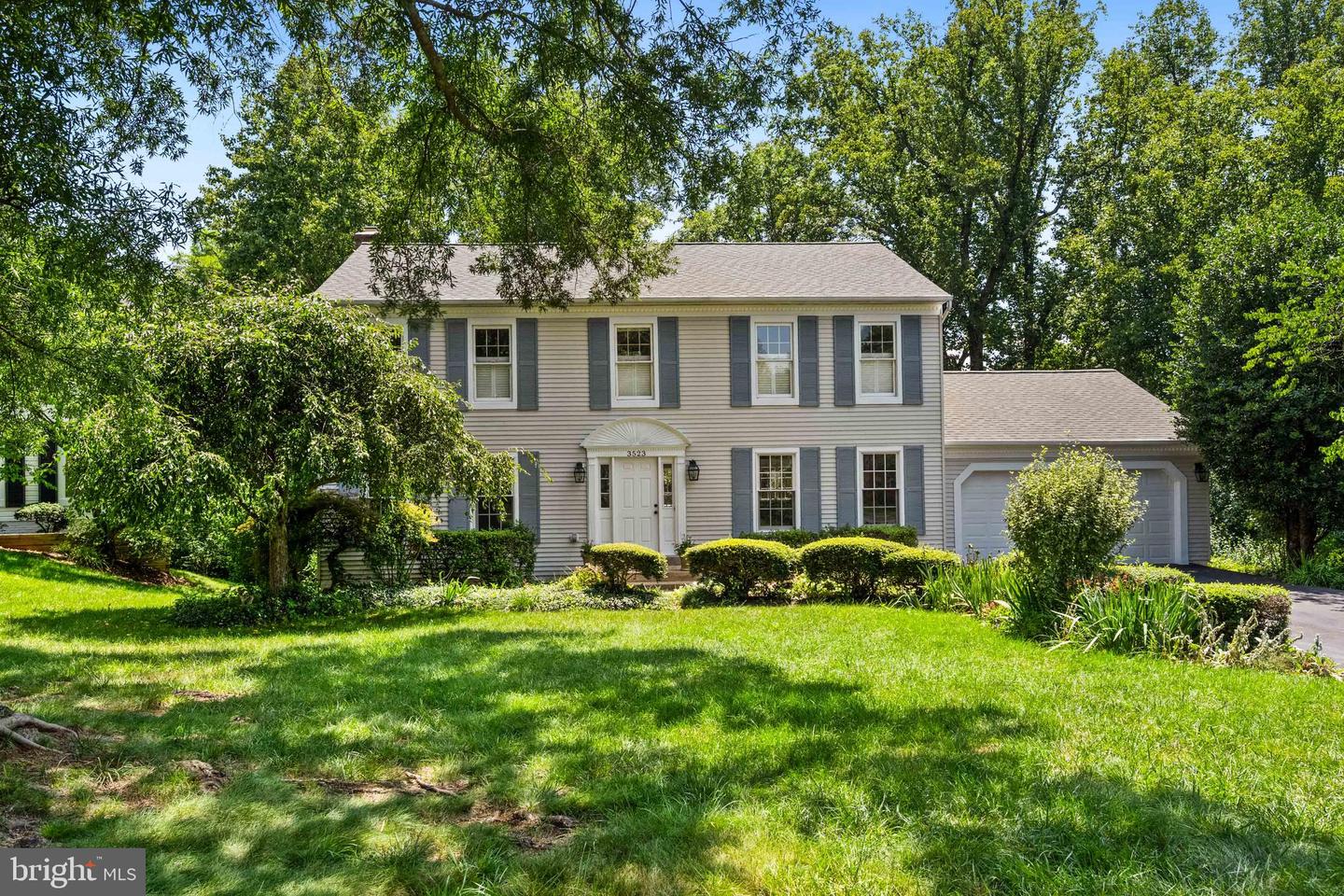 3523 Majestic Pine Ln Property Photo 1