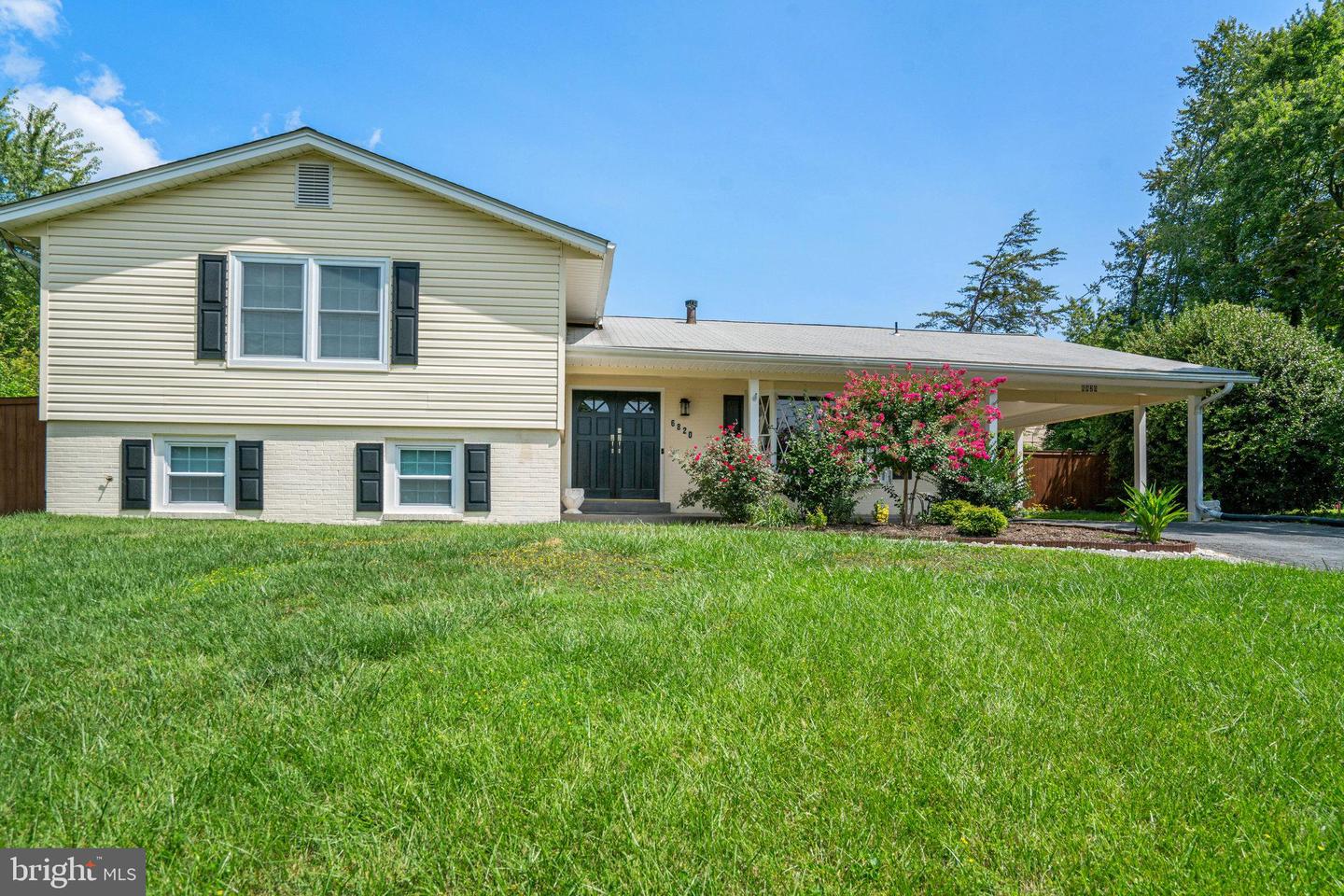 6820 Wheatley Ct Property Photo 1