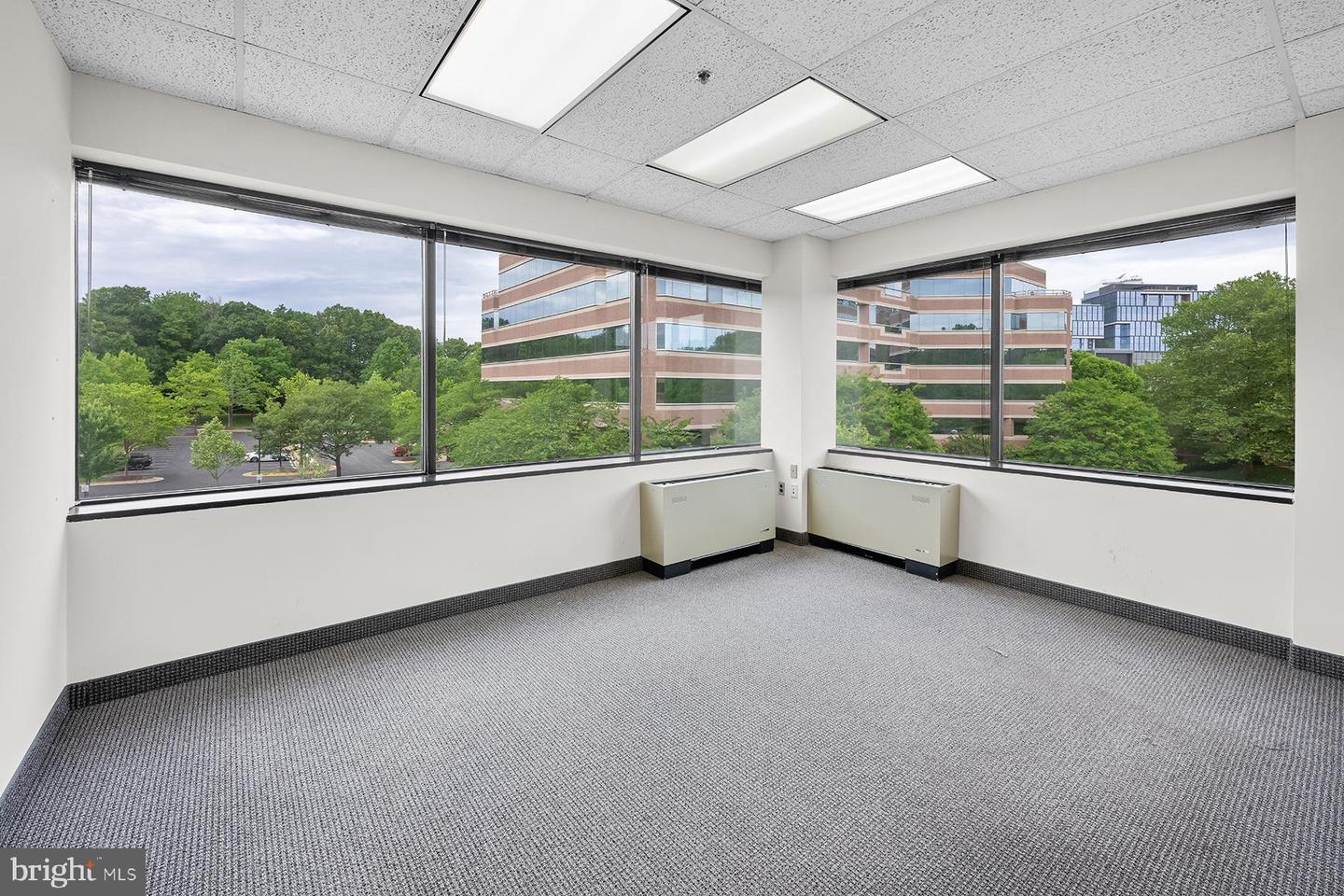 11490 Commerce Park Dr #340a Property Photo 23