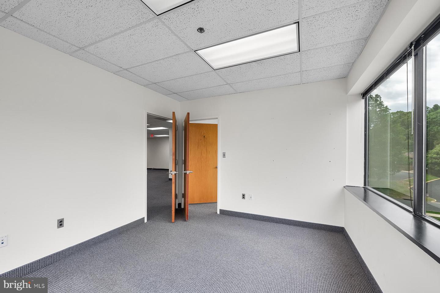 11490 Commerce Park Dr #340a Property Photo 24