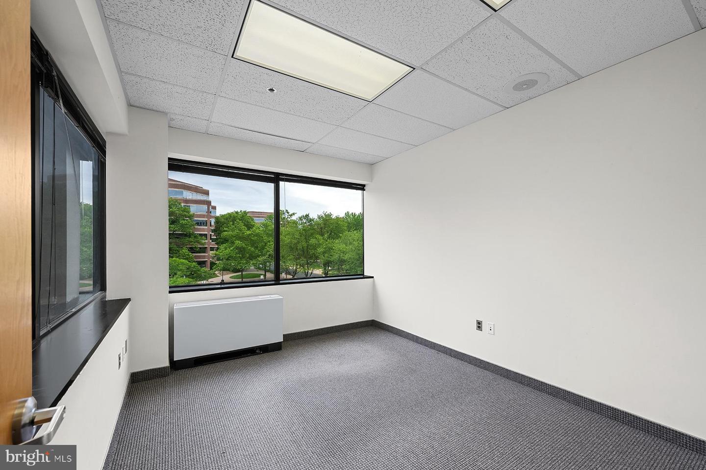 11490 Commerce Park Dr #340a Property Photo 41
