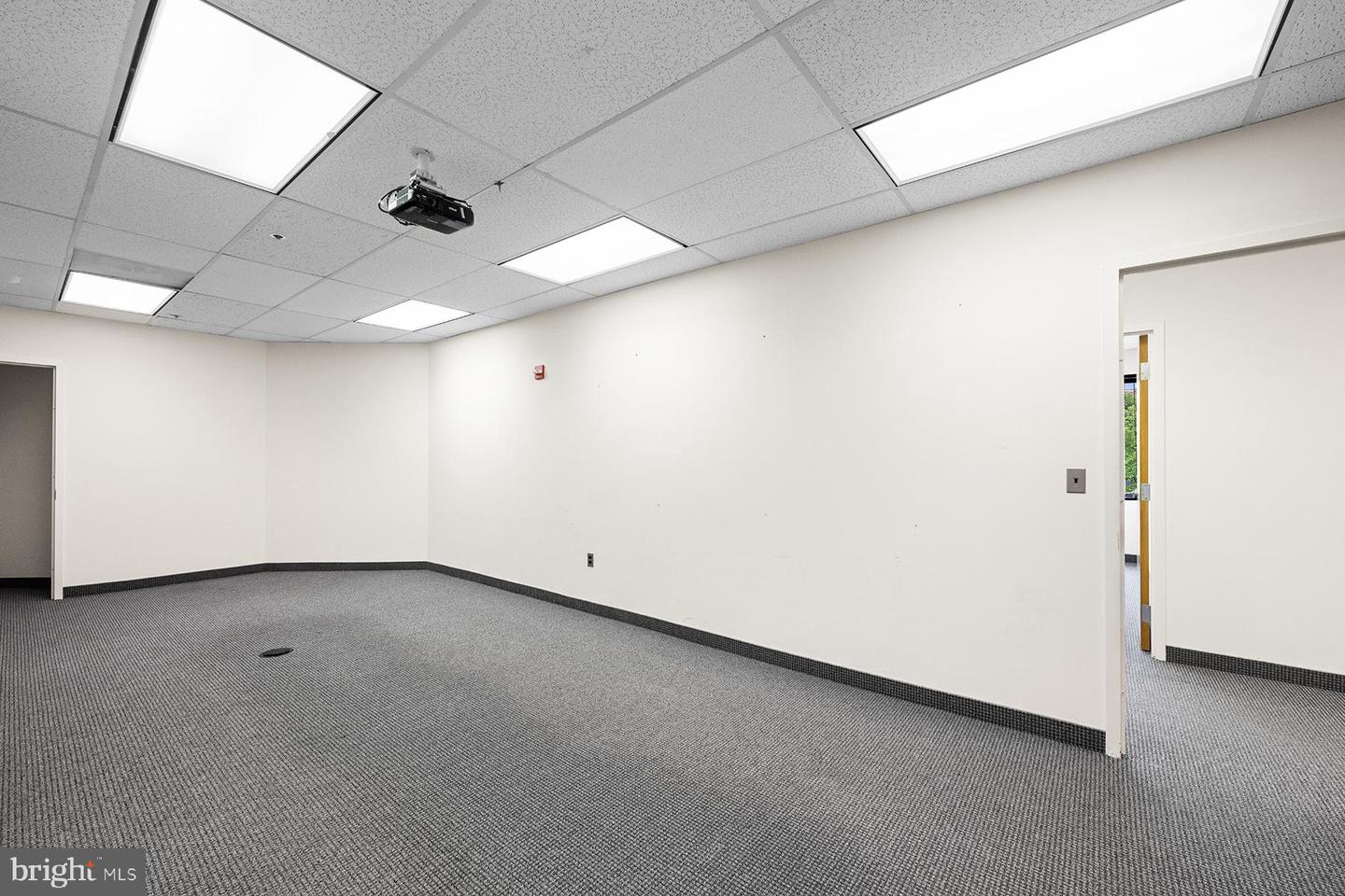 11490 Commerce Park Dr #340a Property Photo 45