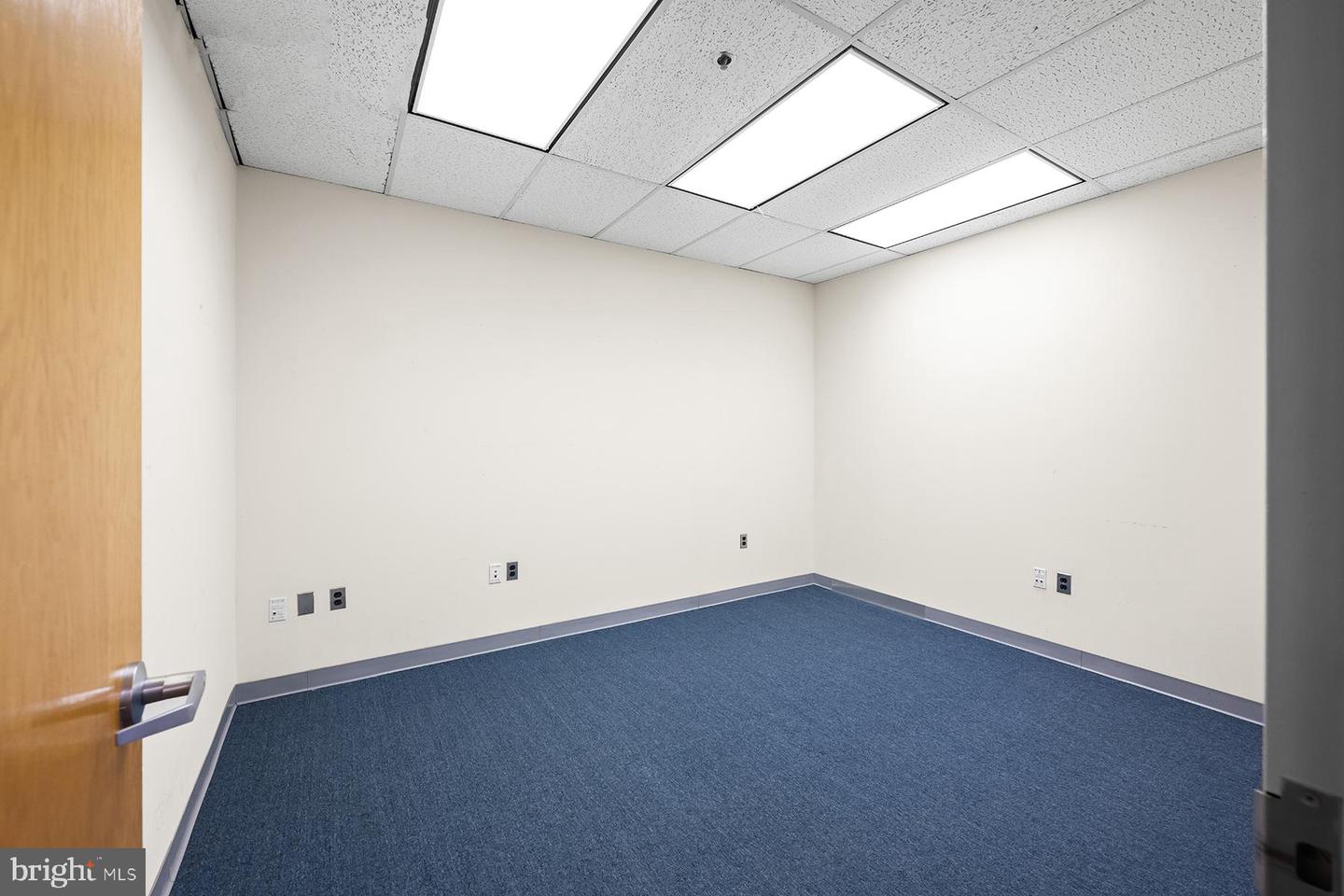 11490 Commerce Park Dr #340a Property Photo 60