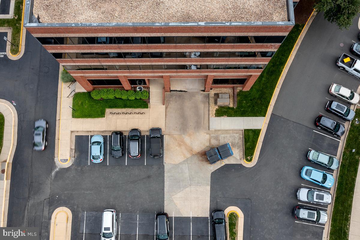 11490 Commerce Park Dr #340a Property Photo 80
