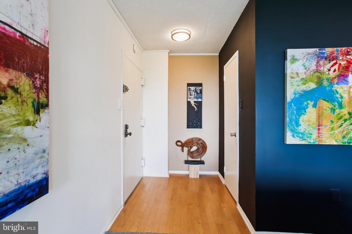2059 Huntington Ave #1406 Property Photo 7