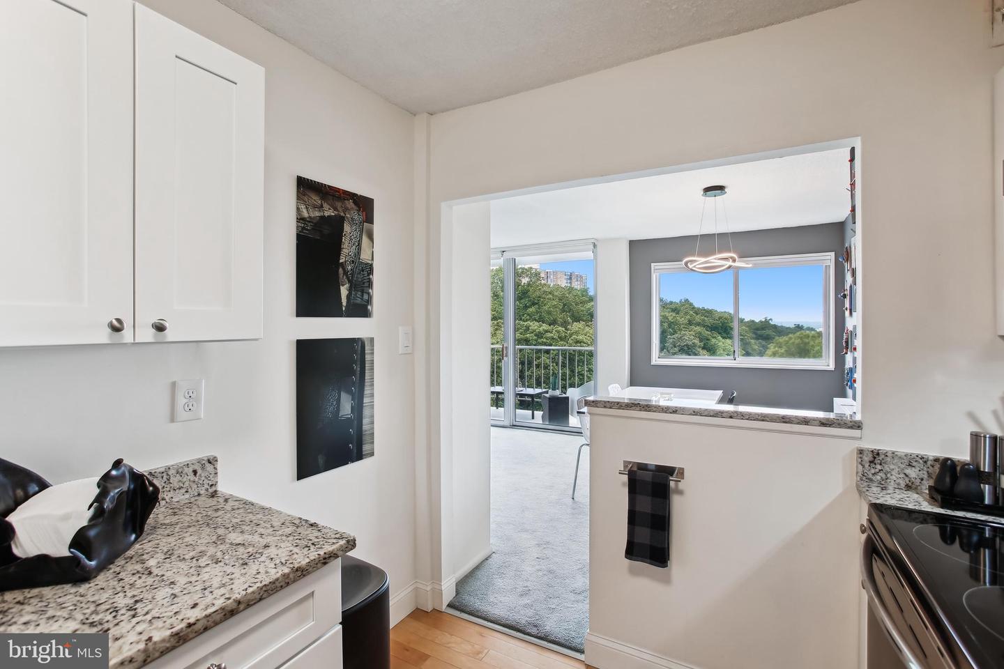 2059 Huntington Ave #1406 Property Photo 19
