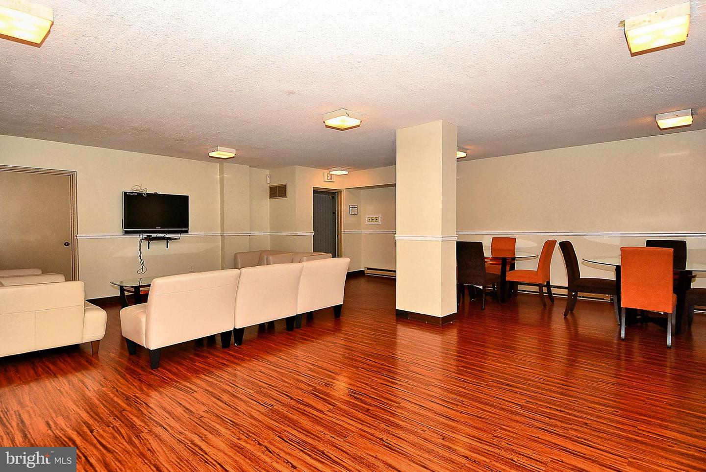 2059 Huntington Ave #1406 Property Photo 43