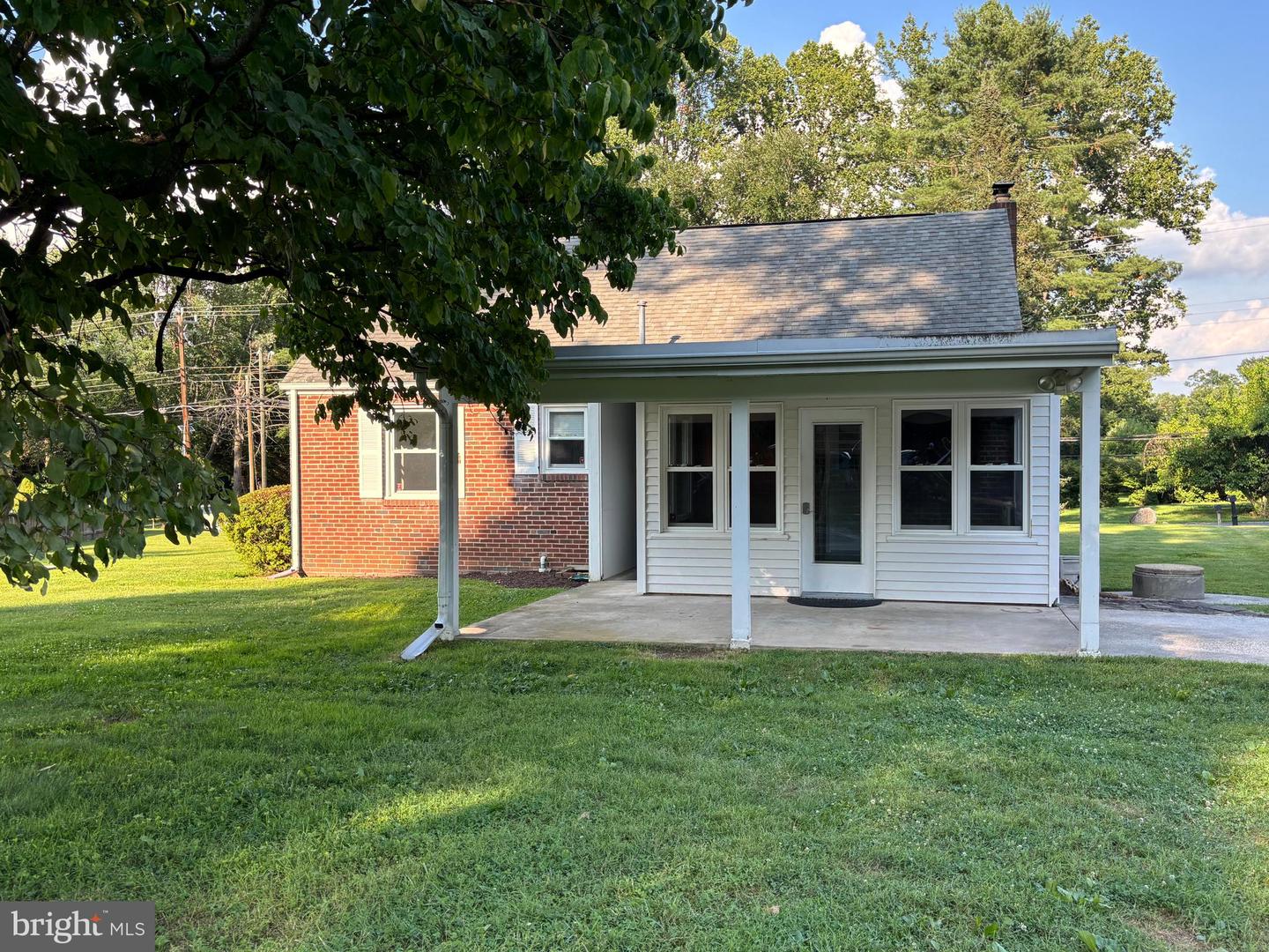 650 Walker Rd Property Photo 18