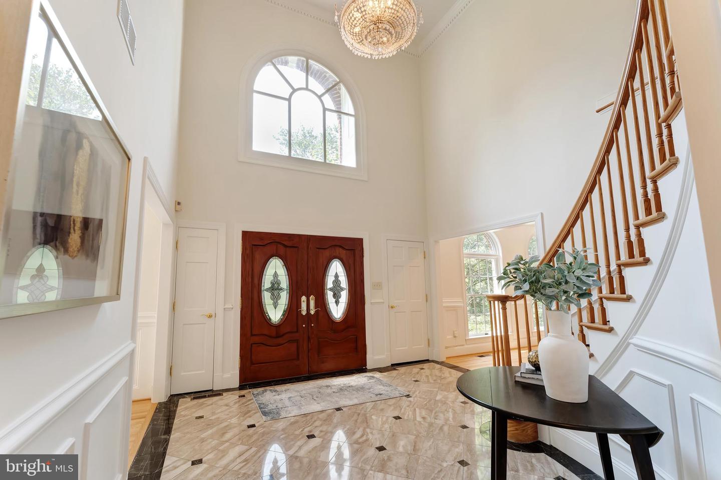 250 Golden Woods Ct Property Photo 6
