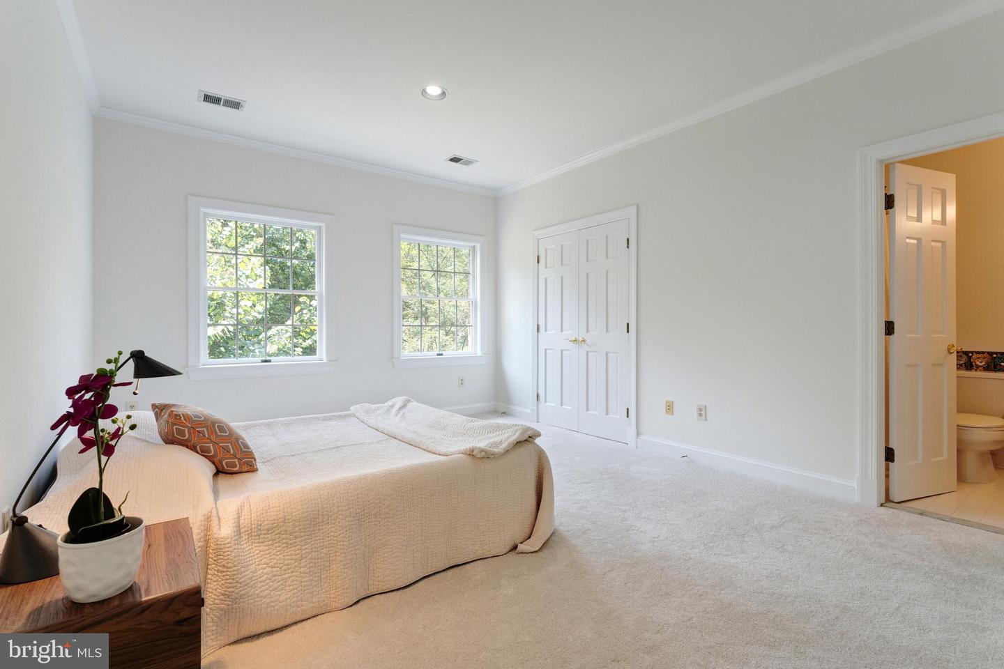 250 Golden Woods Ct Property Photo 53