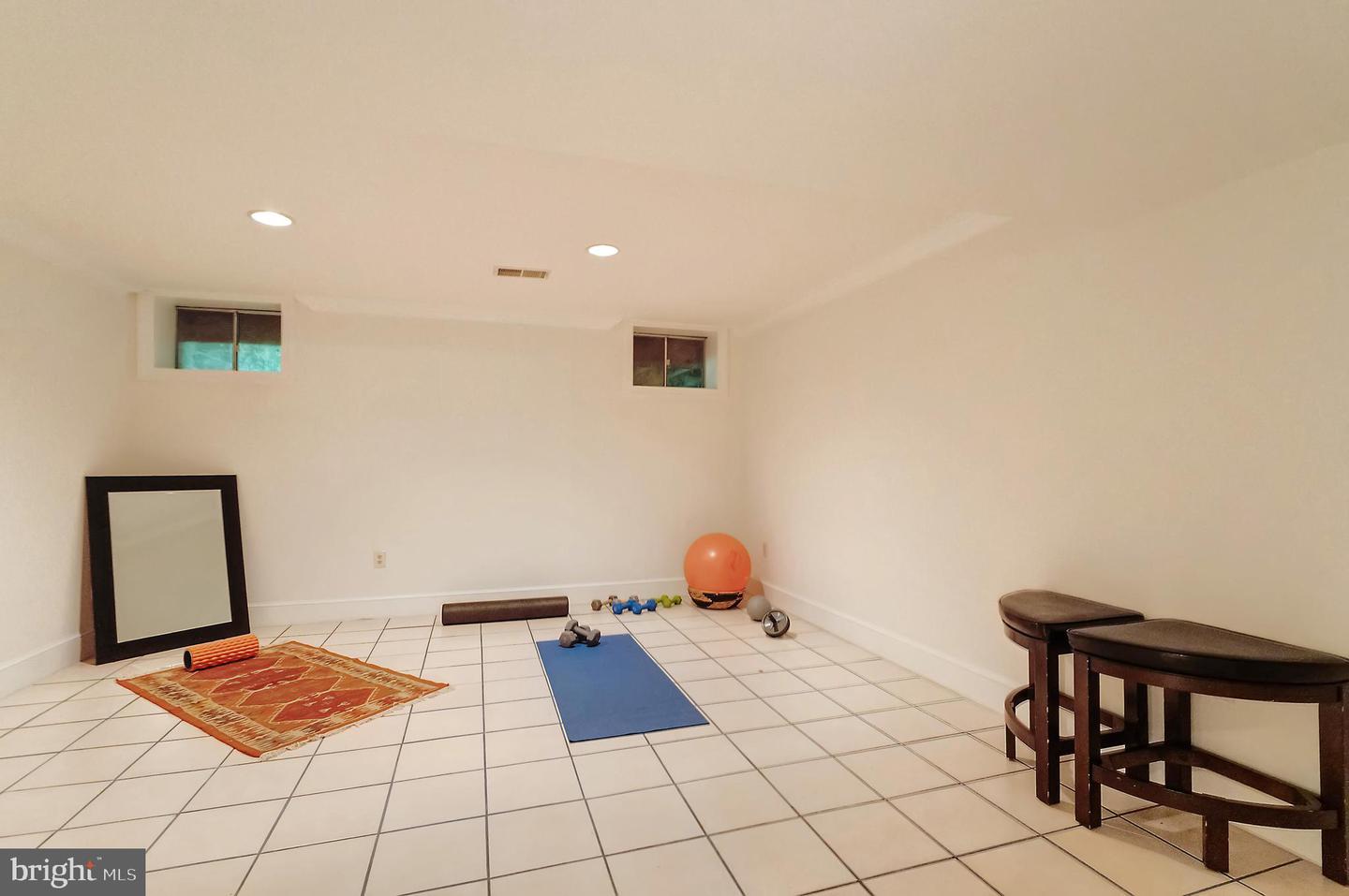250 Golden Woods Ct Property Photo 69