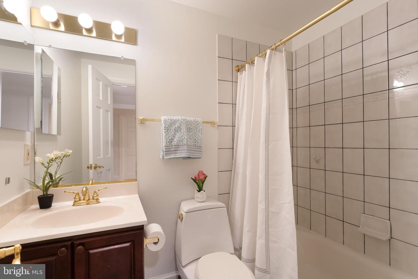 250 Golden Woods Ct Property Photo 72