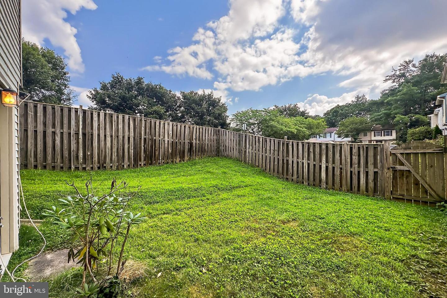 8353 Bark Tree Ct Property Photo 26
