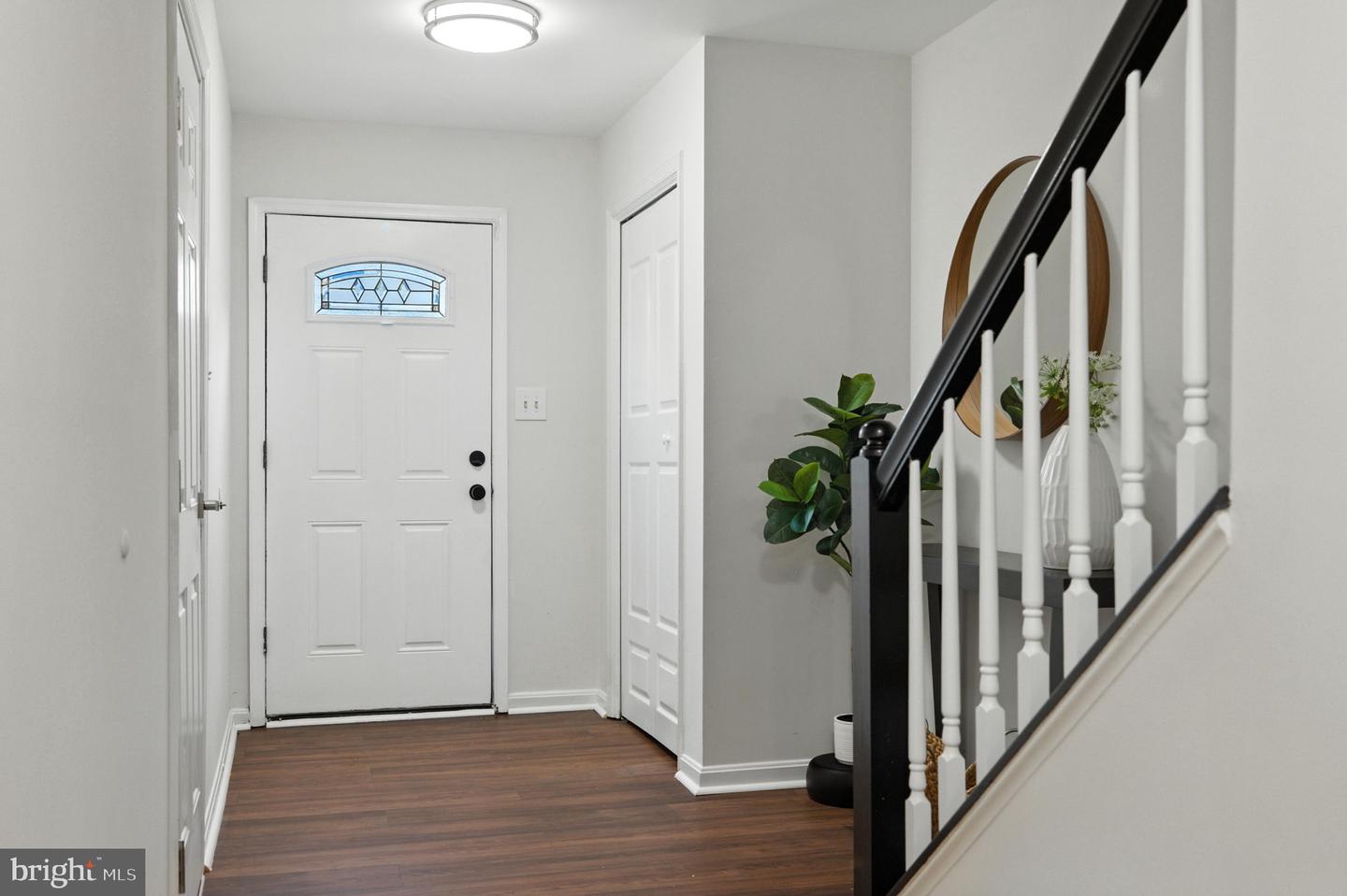 5940 Baron Kent Ln Property Photo 6