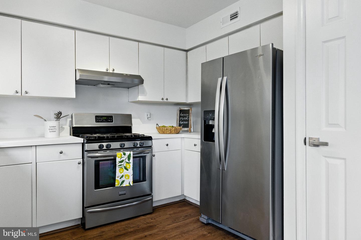 5940 Baron Kent Ln Property Photo 27