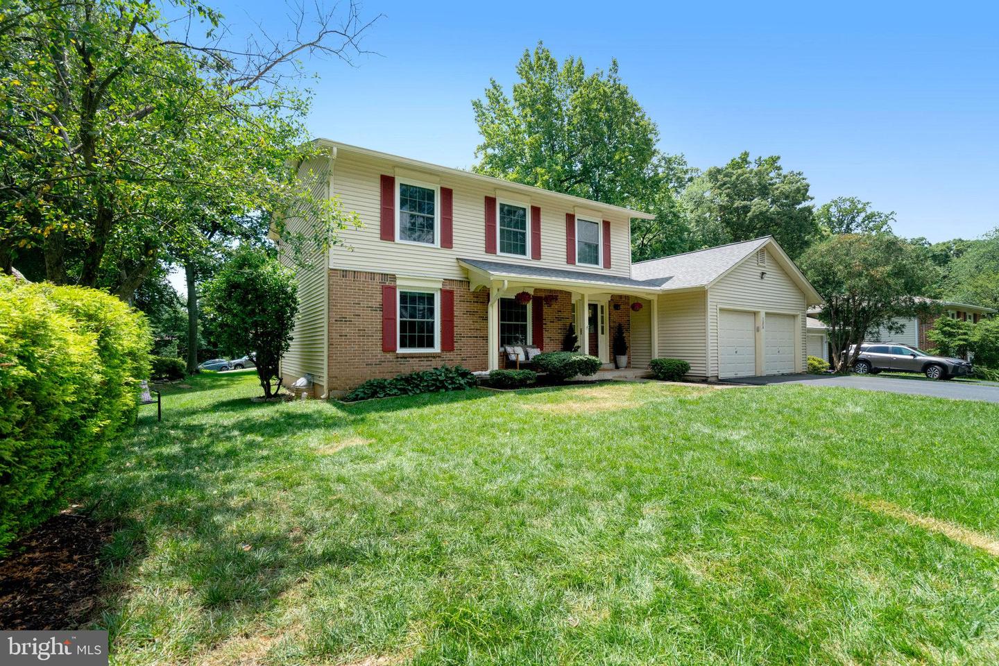 7208 FLOWER TUFT CT Property Photo 1