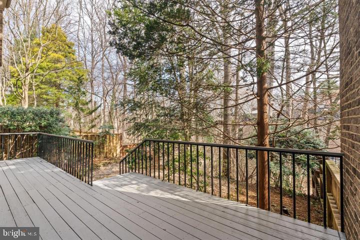 704 Belgrove Rd Property Photo 34