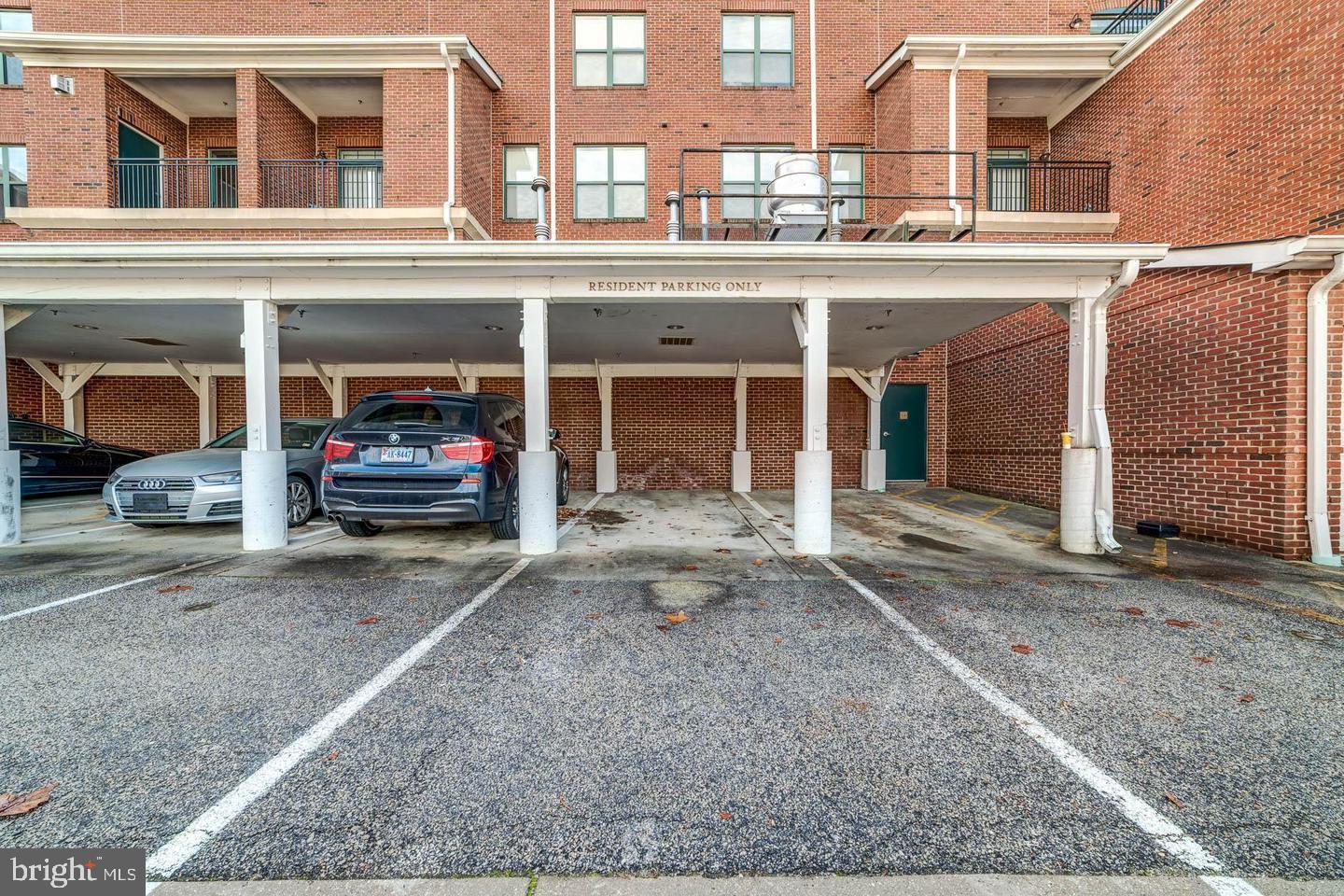 9000 Lorton Station Blvd #207 Property Photo 2