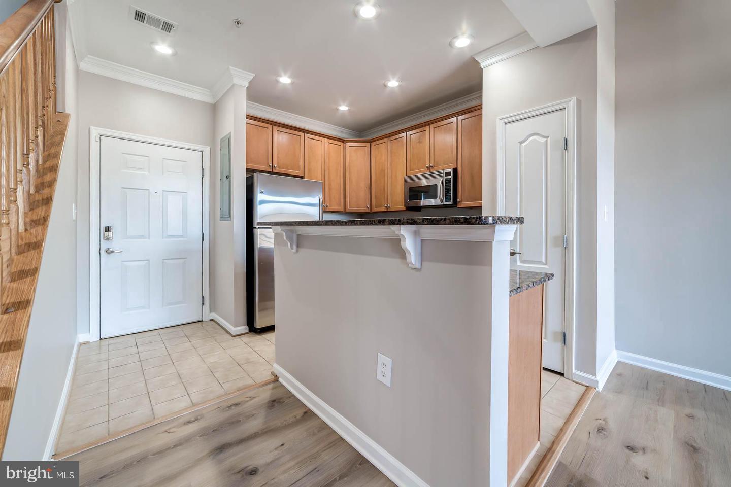 9000 Lorton Station Blvd #207 Property Photo 6