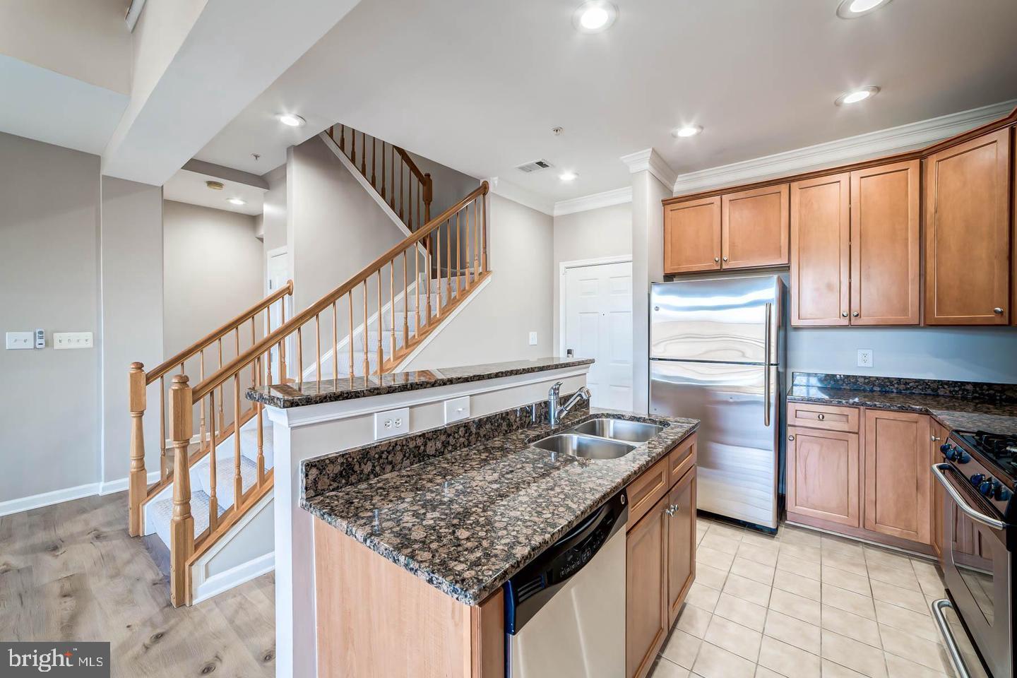 9000 Lorton Station Blvd #207 Property Photo 8