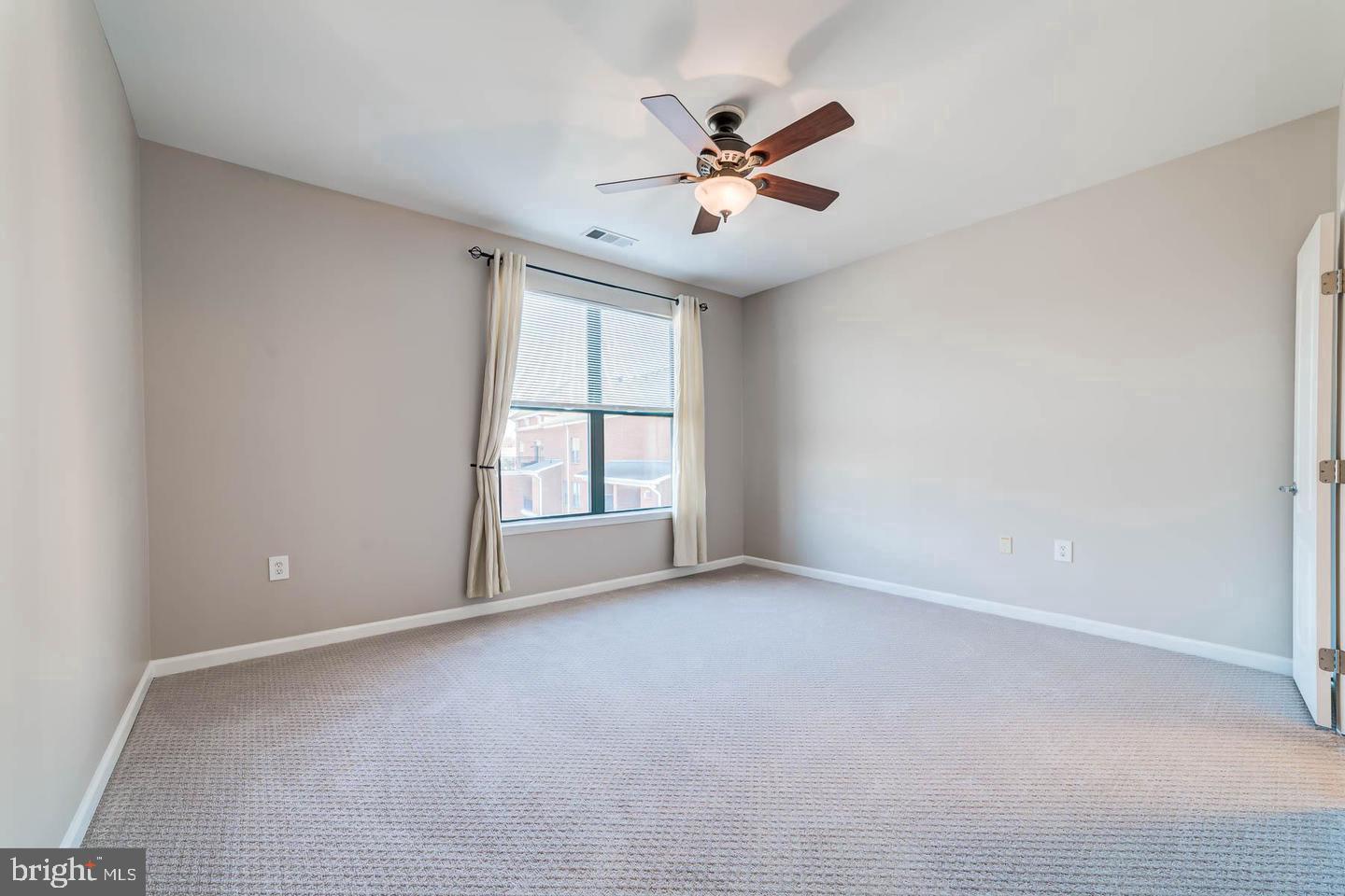 9000 Lorton Station Blvd #207 Property Photo 24