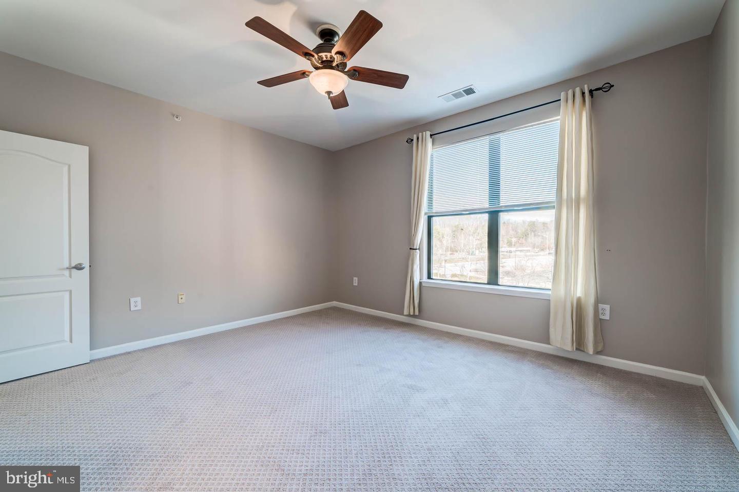 9000 Lorton Station Blvd #207 Property Photo 27
