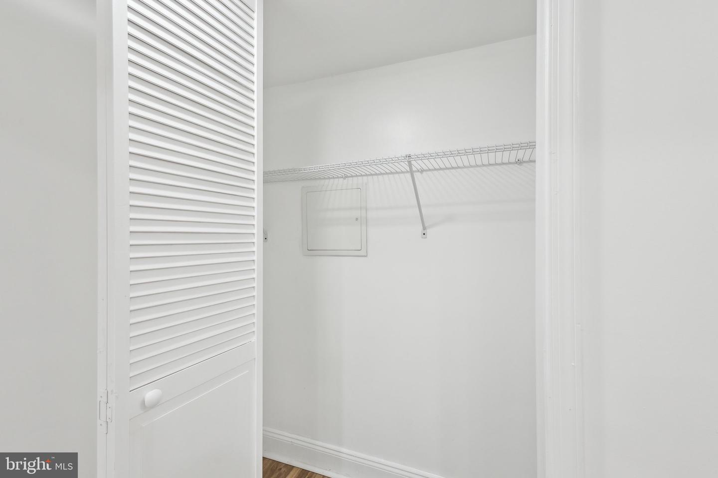 2215 Farrington Ave Property Photo 24