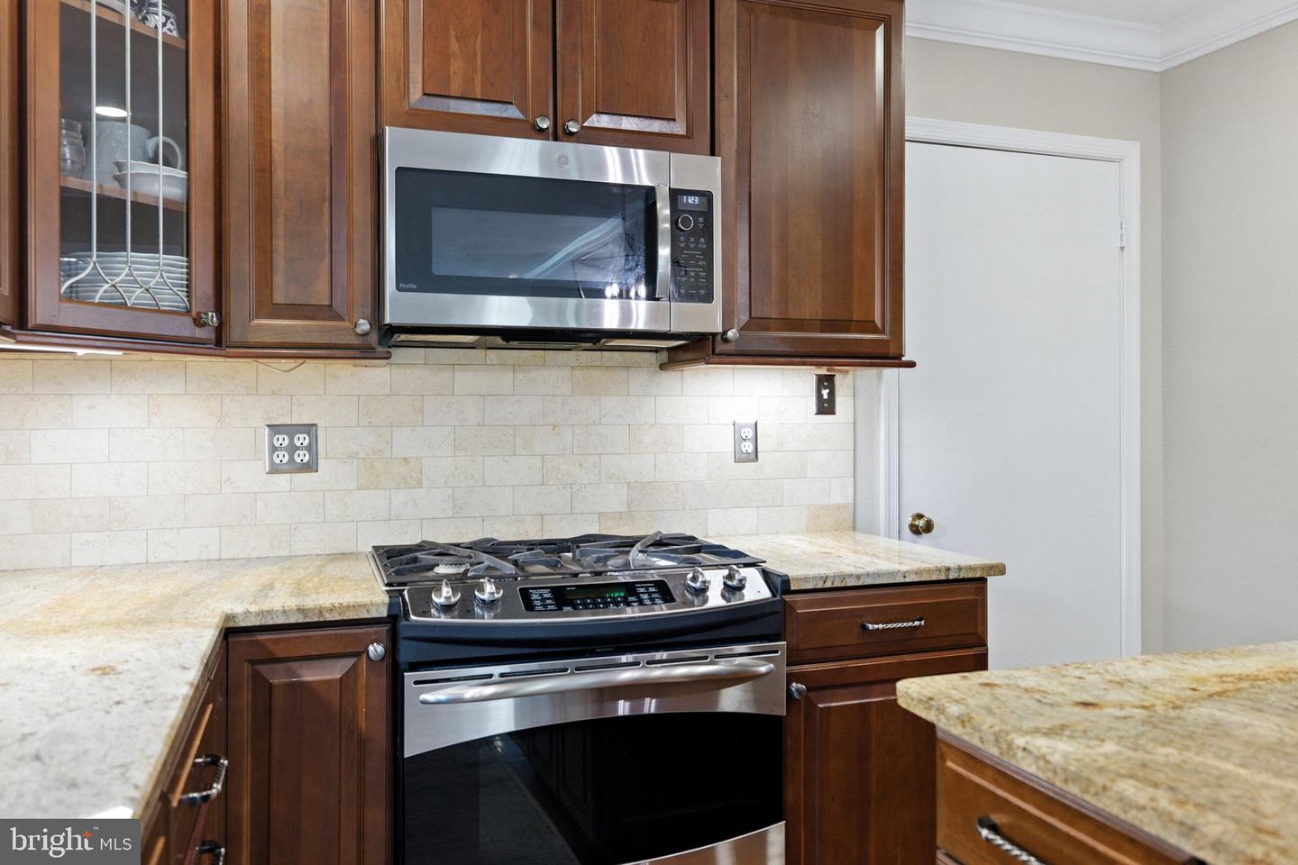 8323 Epinard Ct Property Photo 22