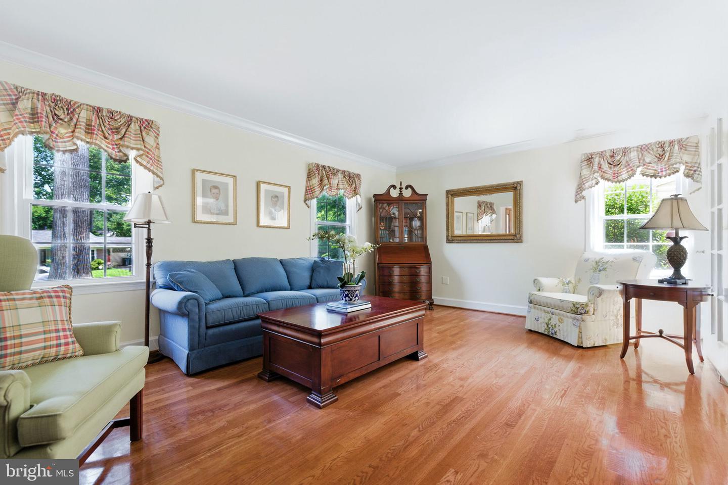8323 Epinard Ct Property Photo 36