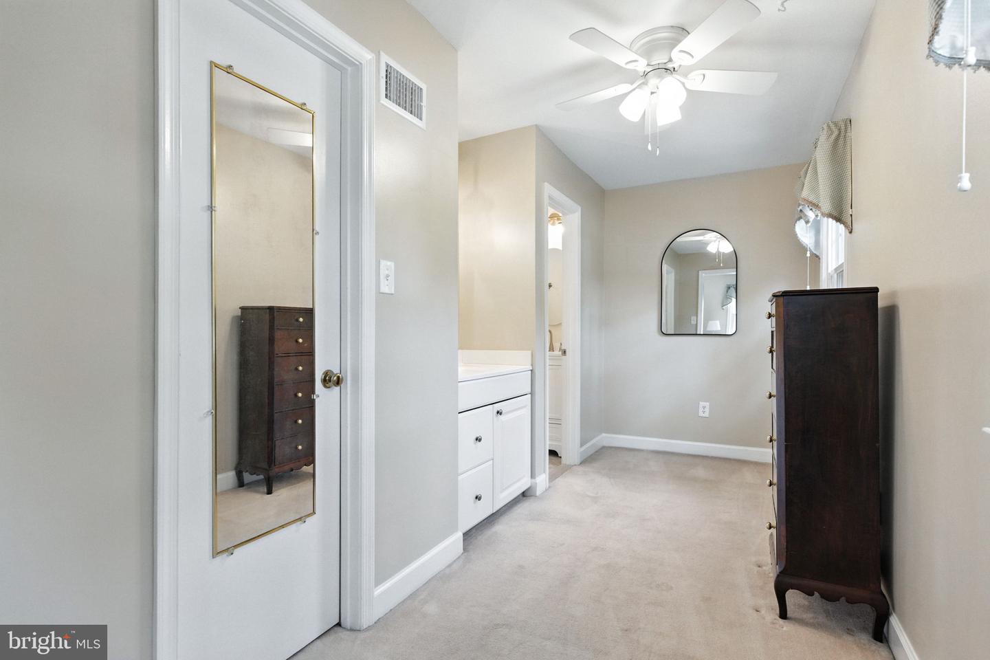 8323 Epinard Ct Property Photo 44