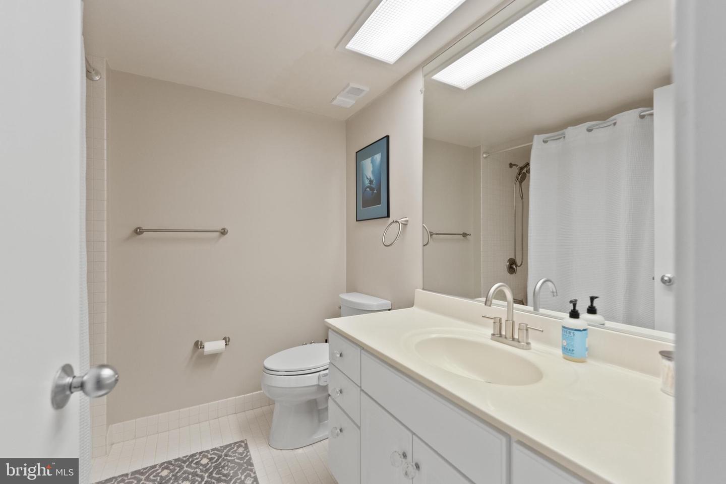 5501 Seminary Rd #804s Property Photo 18