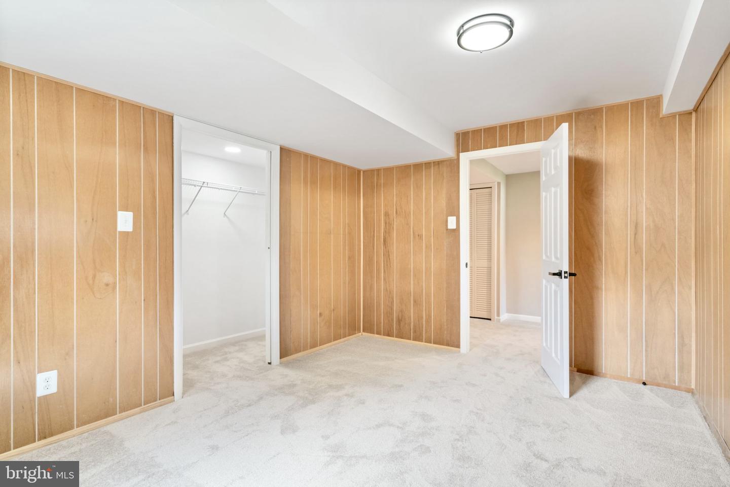 2811 Elsmore St Property Photo 42