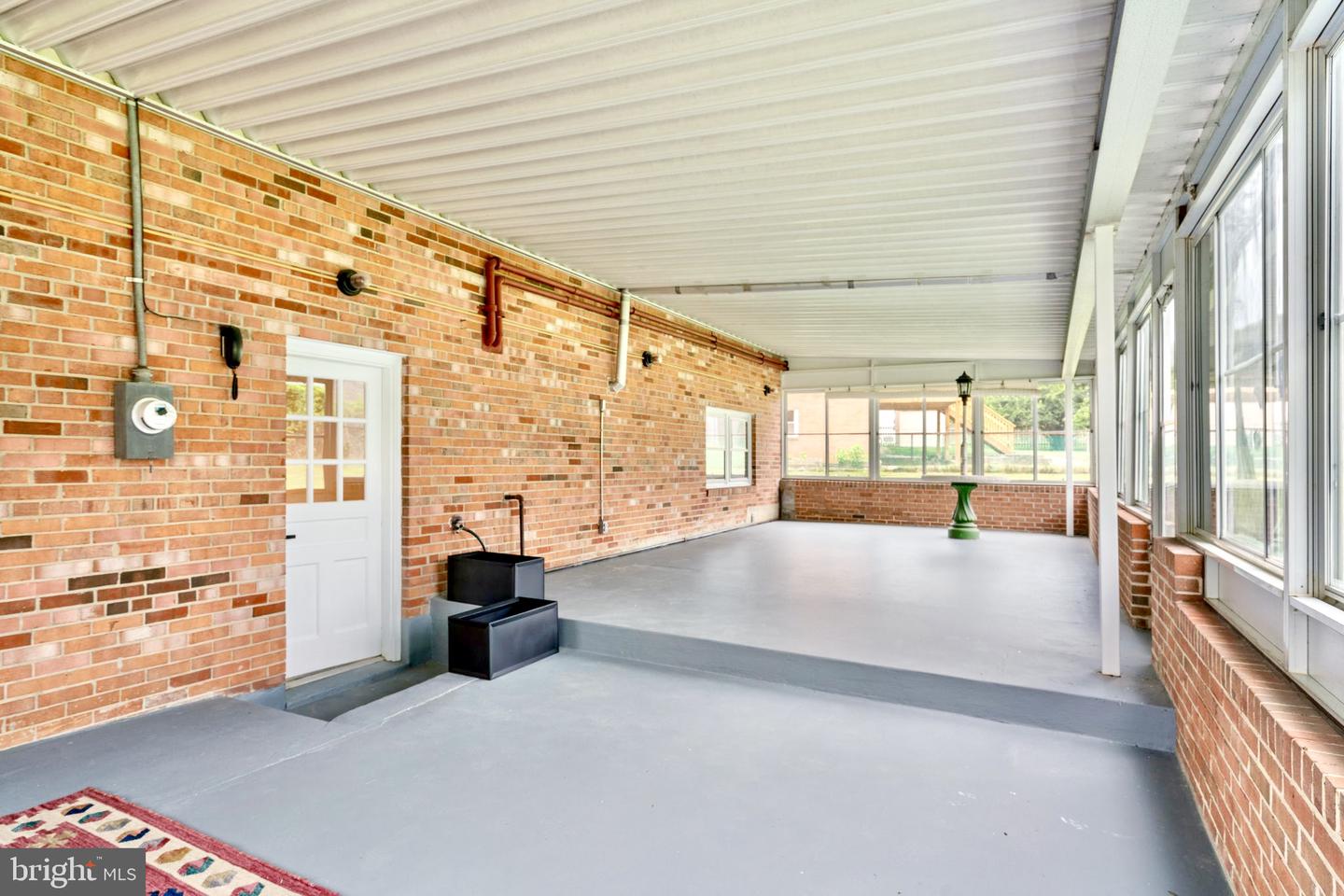 2811 Elsmore St Property Photo 45