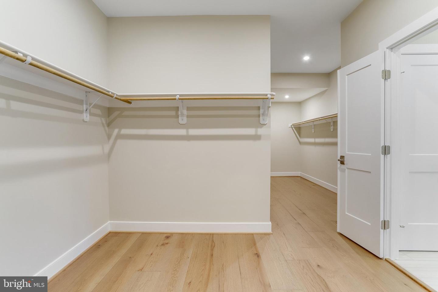 2418 Holt St Property Photo 63