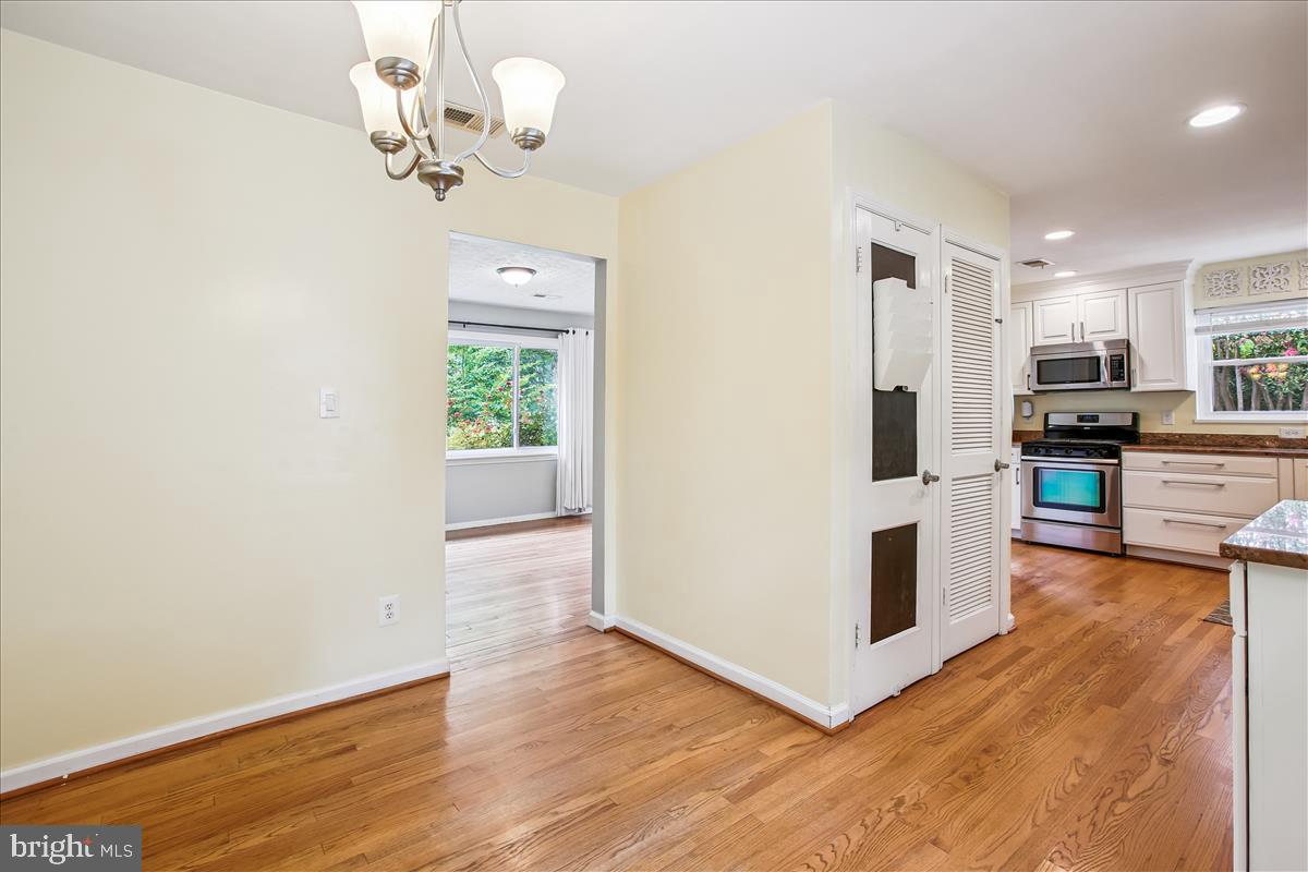 1600 Revere Dr Property Photo 18