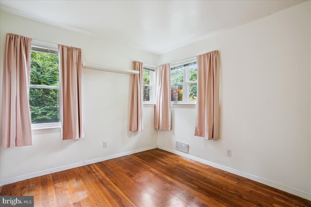 1600 Revere Dr Property Photo 32