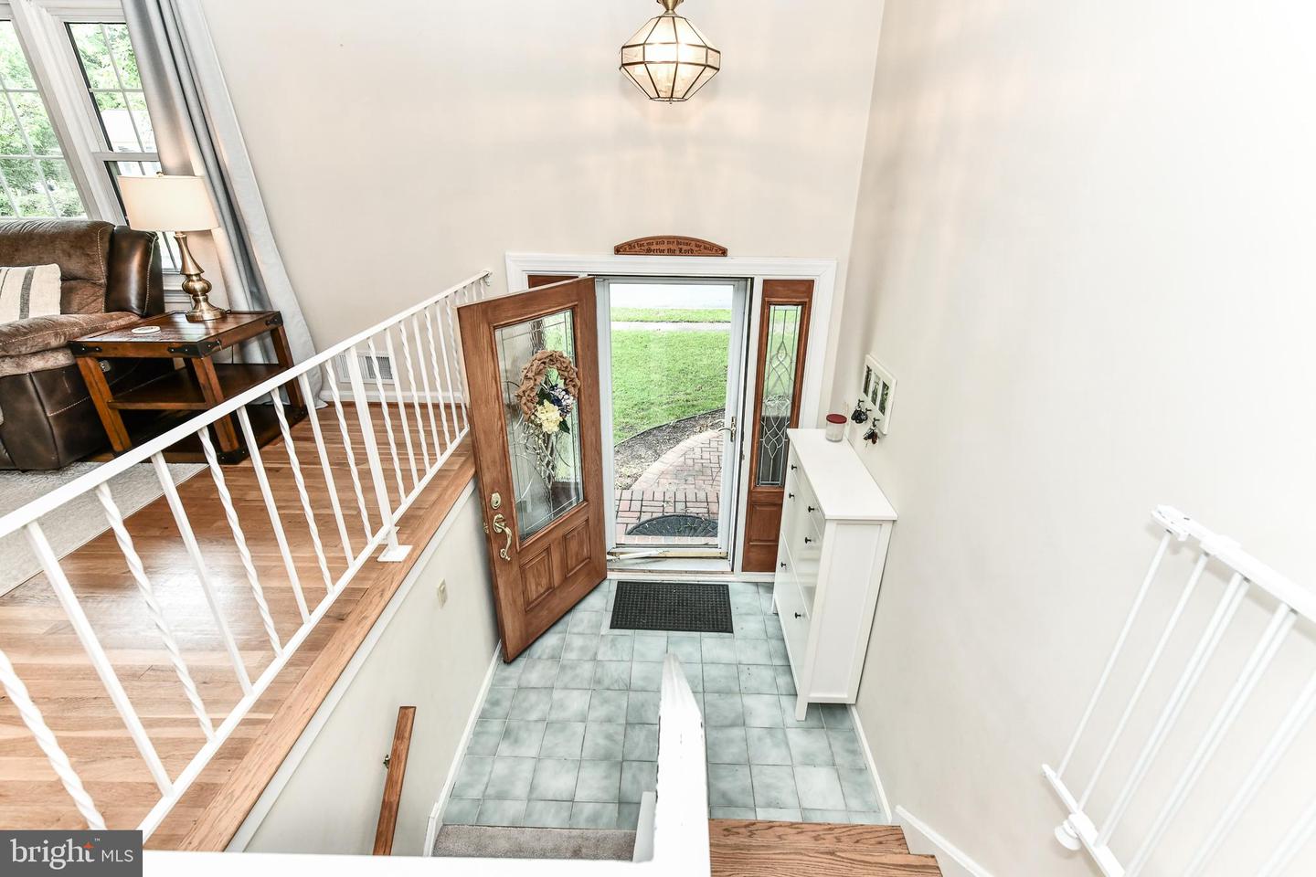 7807 Suffolk Ct Property Photo 9