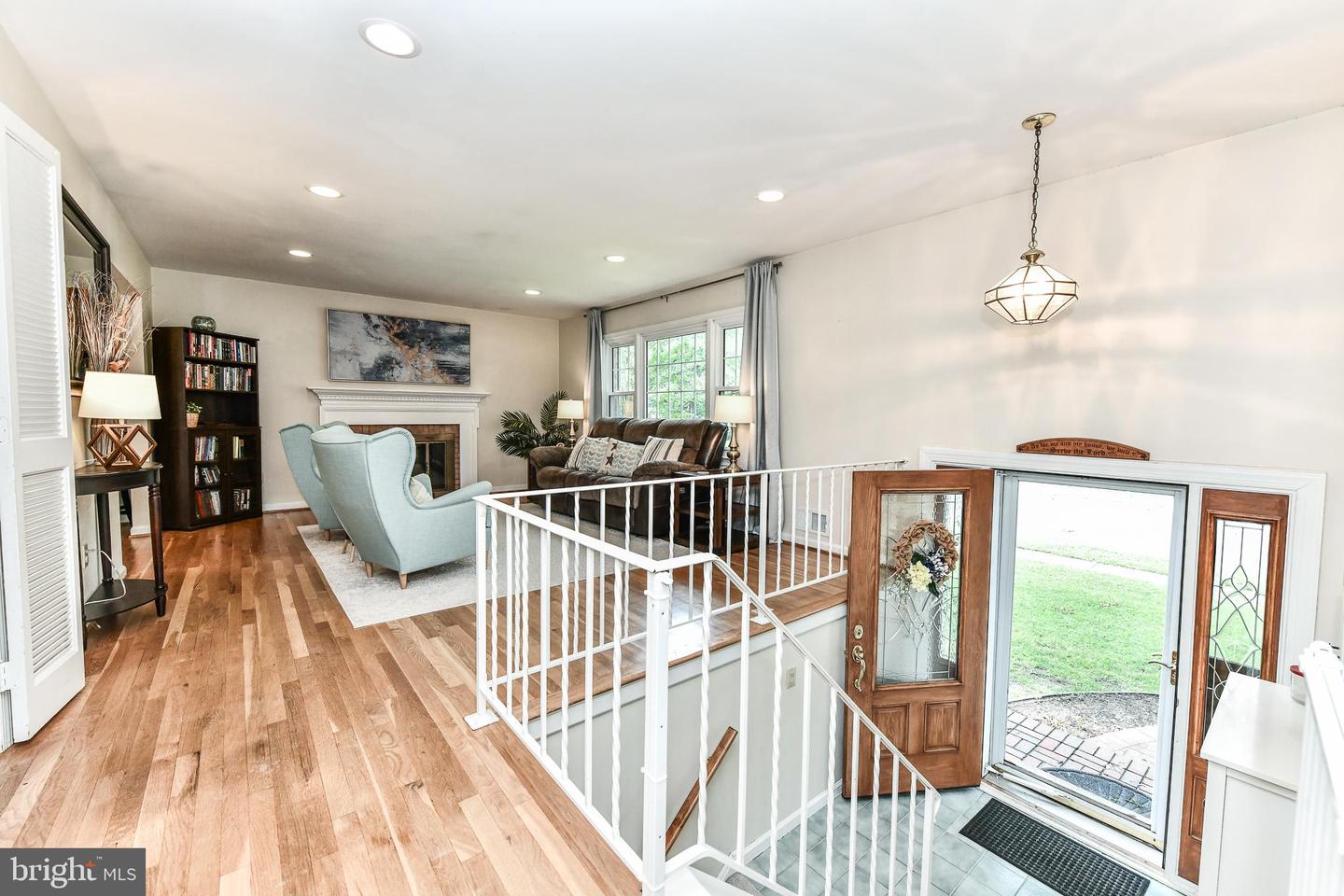 7807 Suffolk Ct Property Photo 11