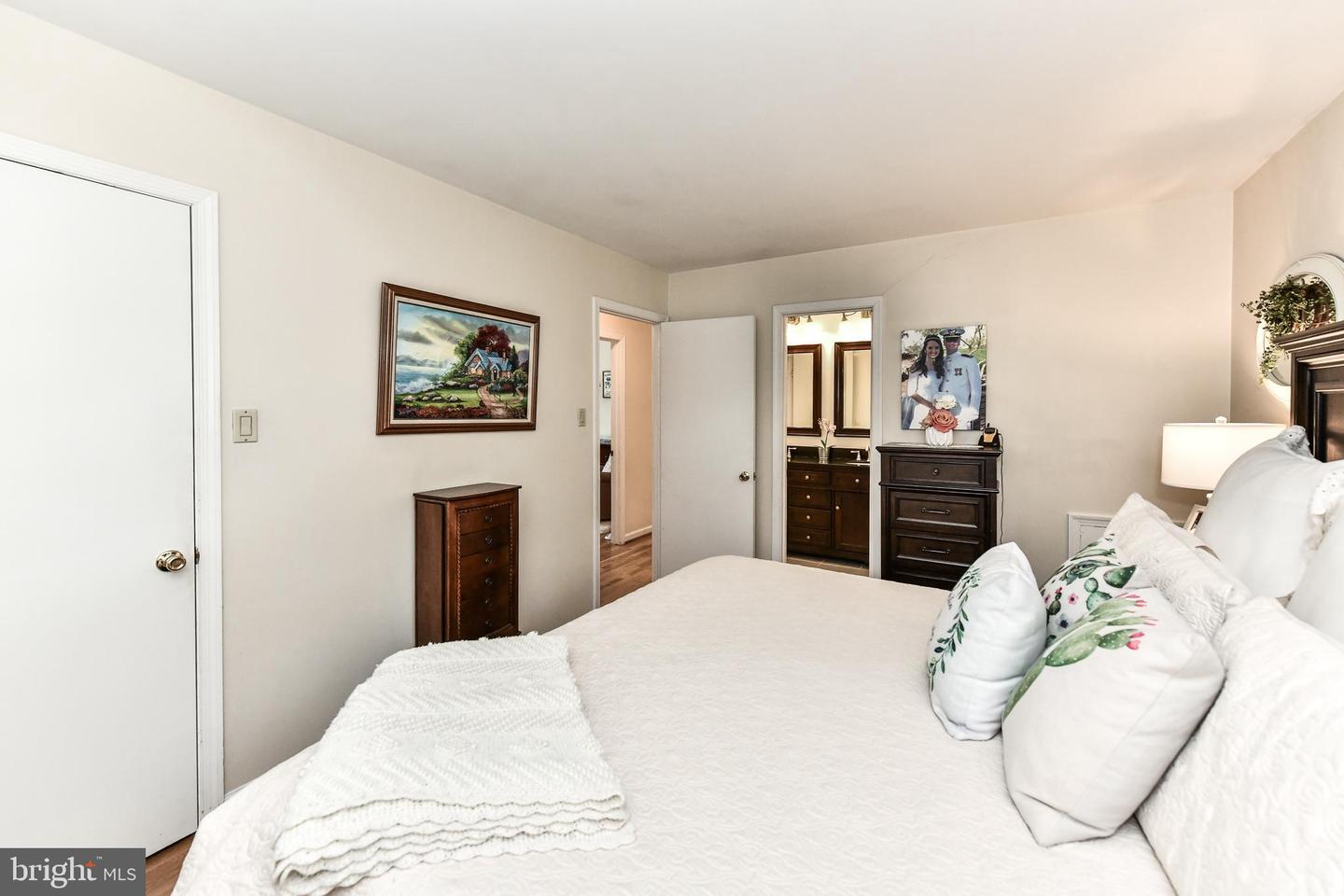 7807 Suffolk Ct Property Photo 16