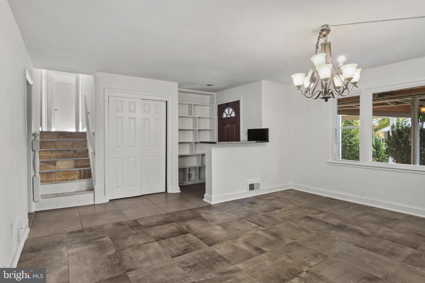 4514 Rynex Dr Property Photo 3