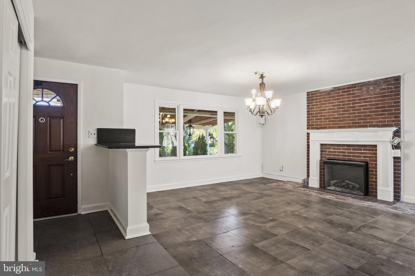 4514 Rynex Dr Property Photo 4