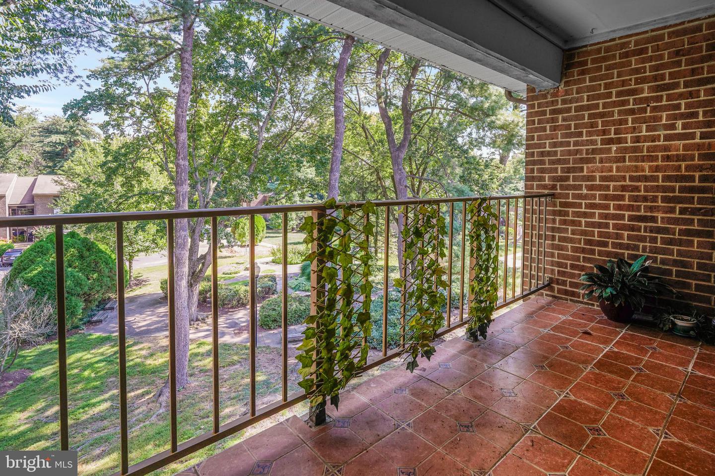 1439 Northgate Sq #39/21b Property Photo 9
