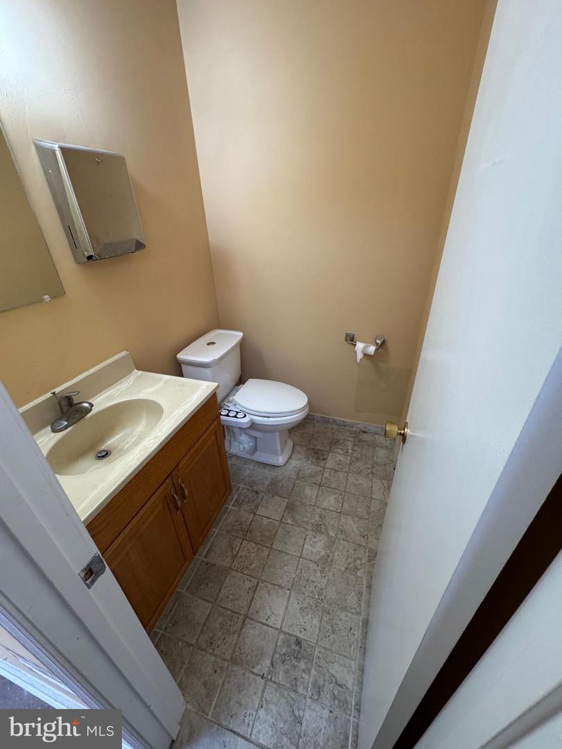 7006 Evergreen Ct #3 Property Photo 13
