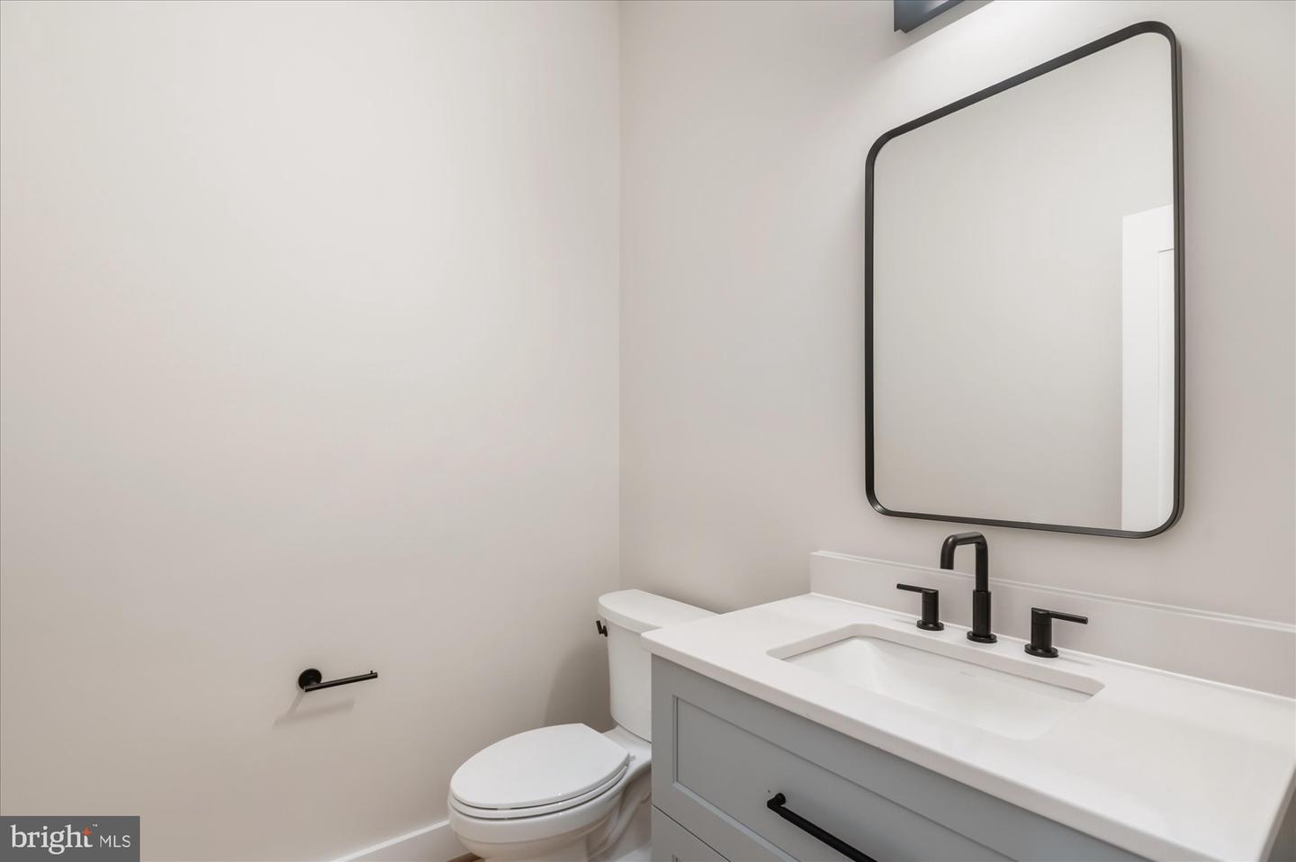 1104 Sharon Ct Property Photo 57