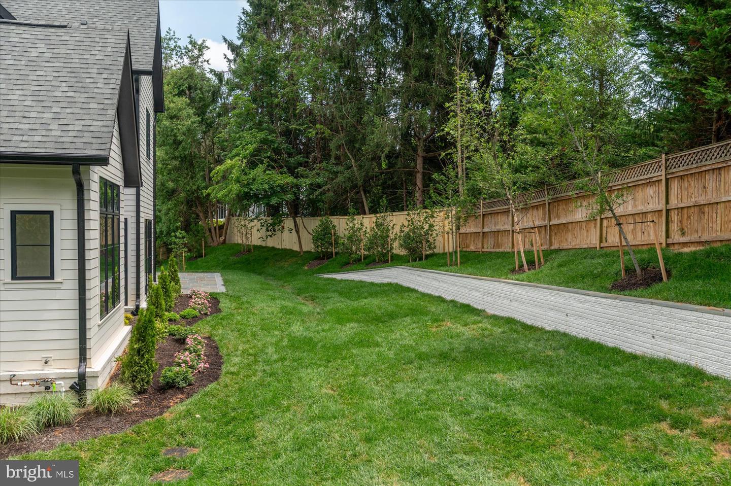 1104 Sharon Ct Property Photo 64